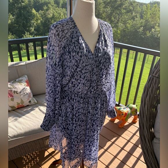 INC International Concepts Navy and White Floral Dress - Picture 1 of 11